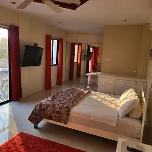 Kandi Resort-type Spacious 1 Bedroom With Netflix And Free Housekeeping , Angeles Philippines